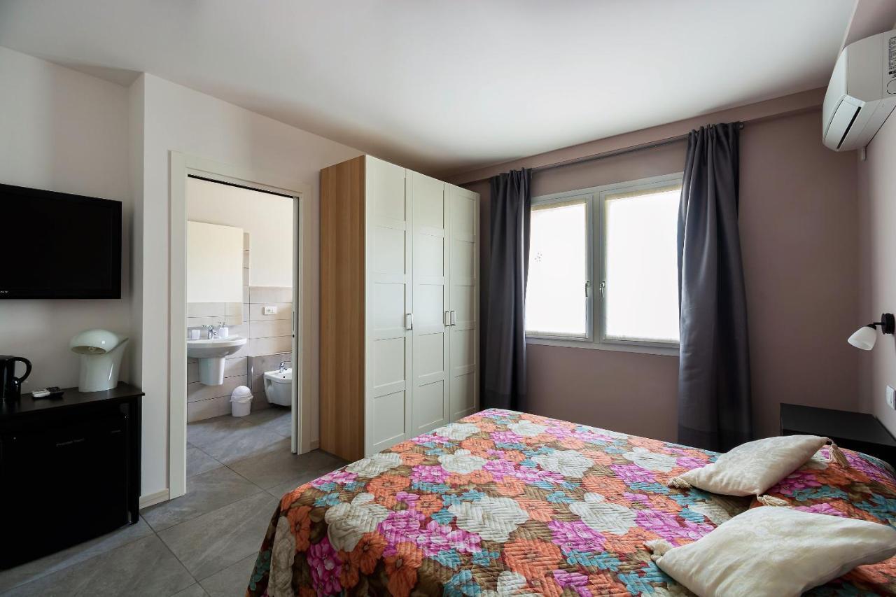 Il Melograno Hotel Peschiera del Garda Kültér fotó